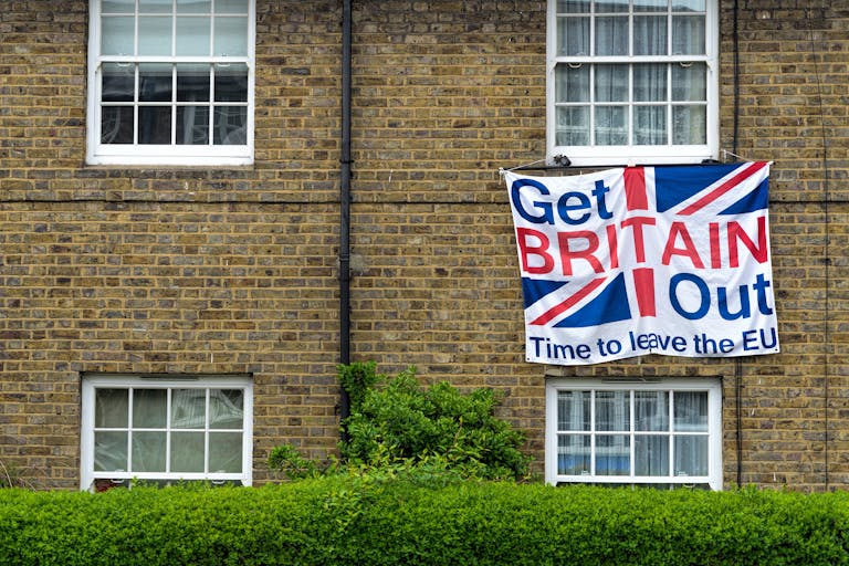 Post-Brexit Trade with the UK: New Regulations, Opportunities, and Challenges